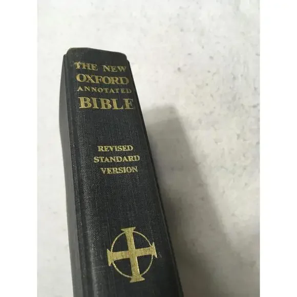 the new Oxford Annotated Bible Revised Standard version some pages stick - Picture 16 of 16